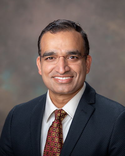 Shameem Kunhammed, MD, MRCS, FACS, FRCPC, FSVS