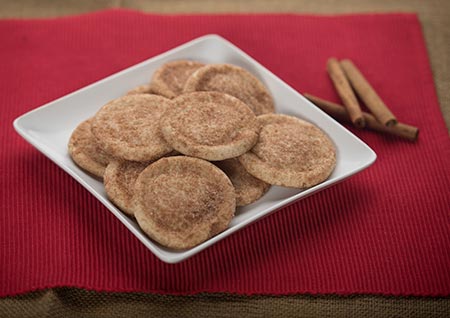Plate of snickerdoodle cookies