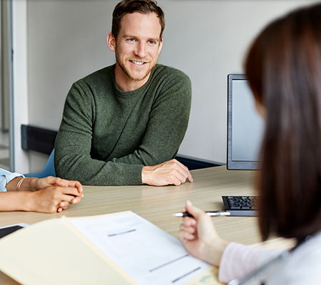 Young couple seeing a consultant - Male infertility