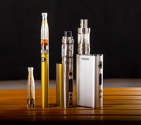 different e-cigarette and vape machines / e-cigarettes